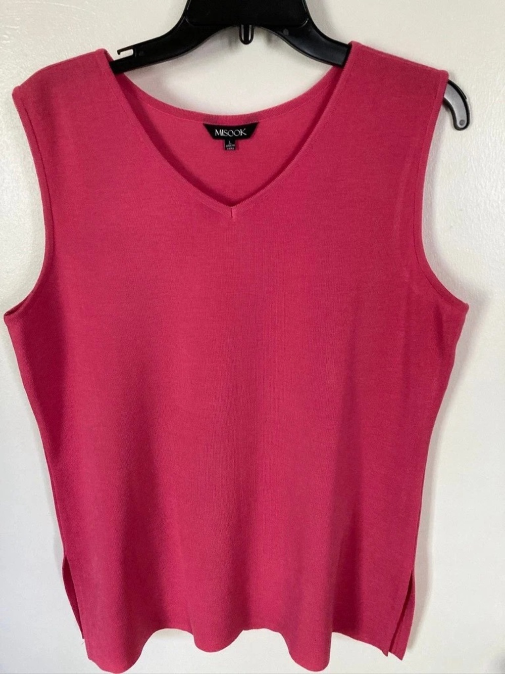Misook Hot Pink V-Neck Sleeveless Knit Tank